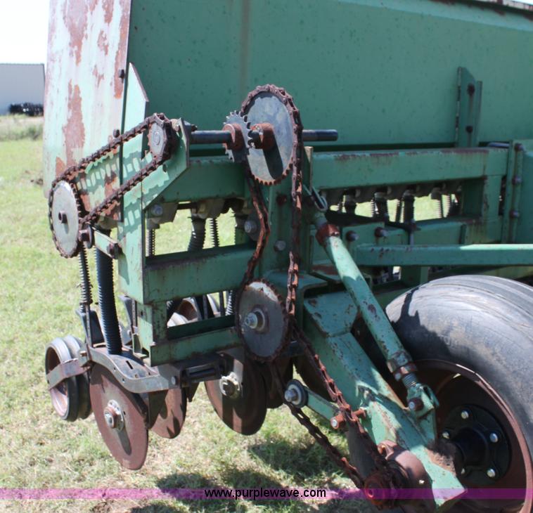 image for item G4023 Great Plains Solid State folding drill