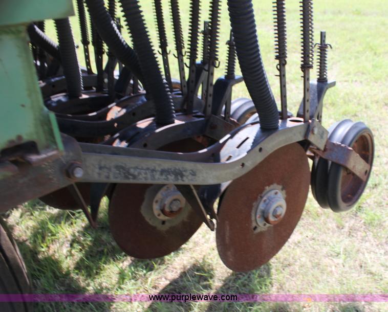 image for item G4023 Great Plains Solid State folding drill