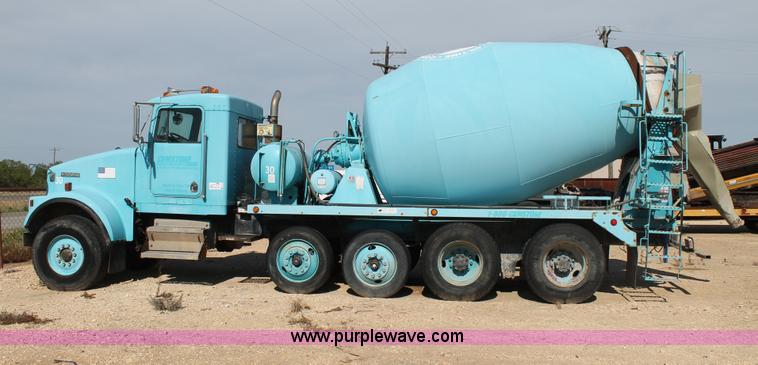 image for item G5743 1993 Kenworth W900 oilfield fabricated cement mixer truck