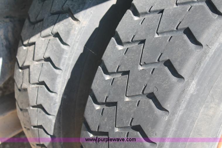 image for item G5743 1993 Kenworth W900 oilfield fabricated cement mixer truck