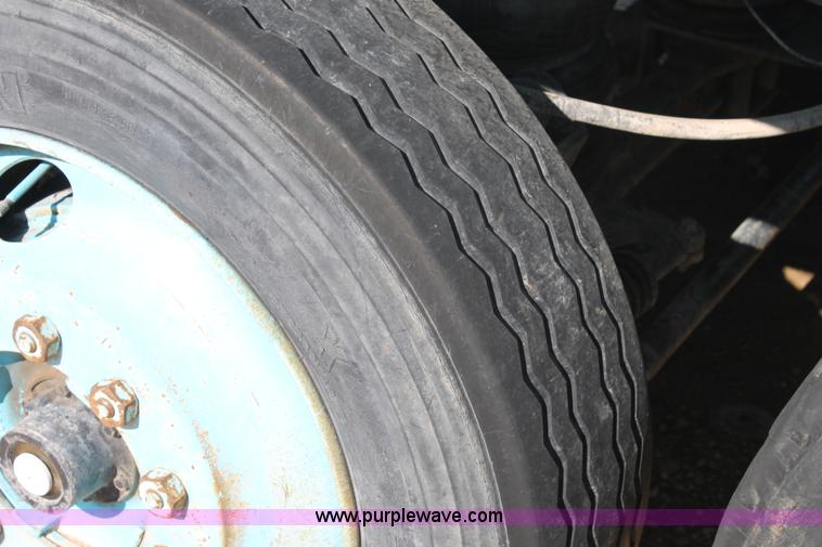 image for item G5743 1993 Kenworth W900 oilfield fabricated cement mixer truck