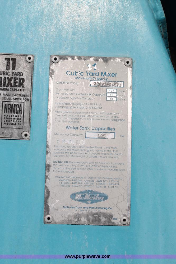 image for item G5743 1993 Kenworth W900 oilfield fabricated cement mixer truck