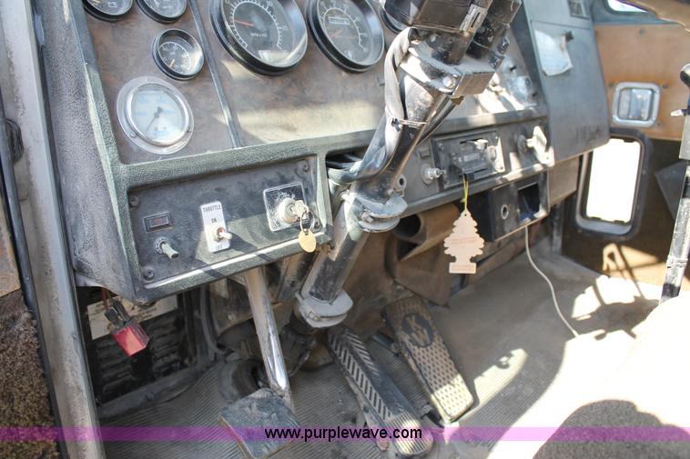 image for item G5743 1993 Kenworth W900 oilfield fabricated cement mixer truck