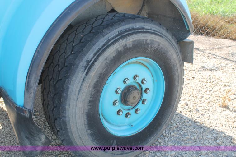 image for item G5743 1993 Kenworth W900 oilfield fabricated cement mixer truck