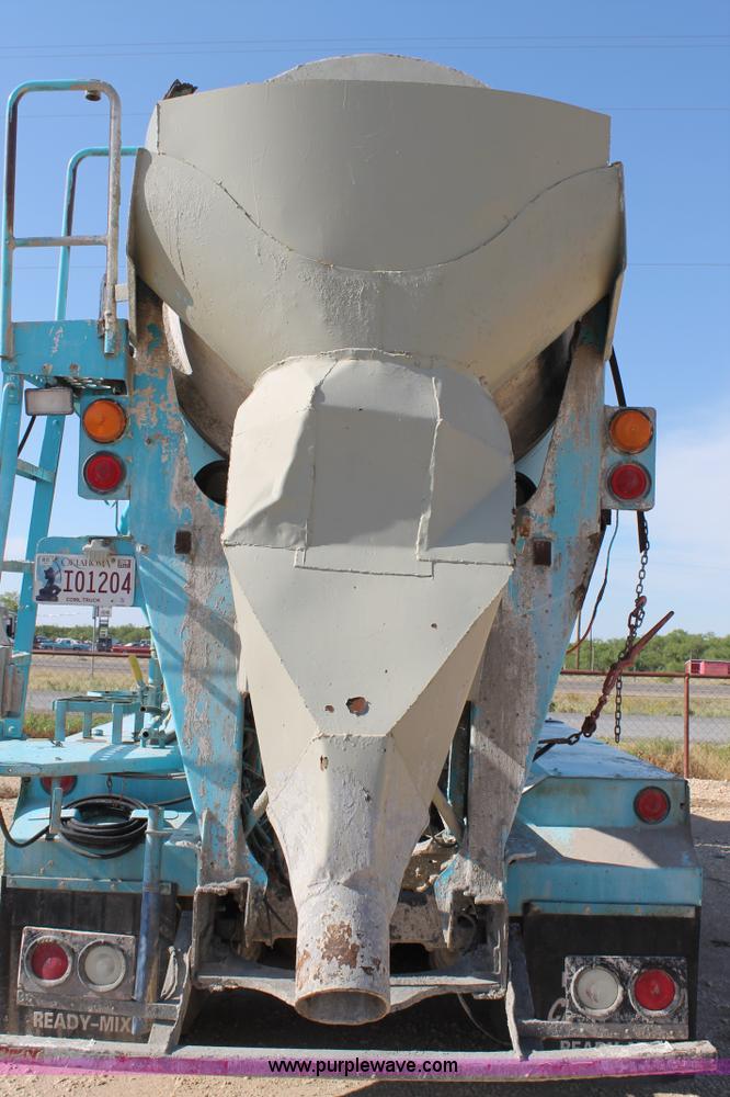 image for item G5743 1993 Kenworth W900 oilfield fabricated cement mixer truck