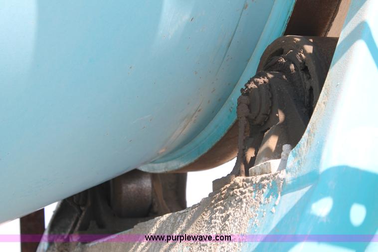 image for item G5743 1993 Kenworth W900 oilfield fabricated cement mixer truck