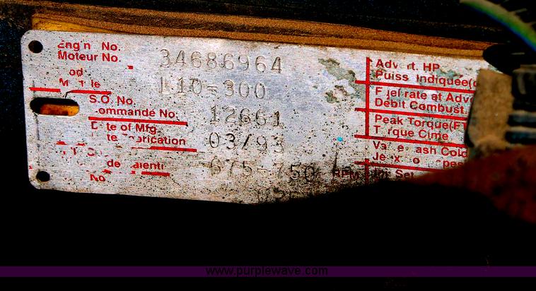 image for item G5743 1993 Kenworth W900 oilfield fabricated cement mixer truck