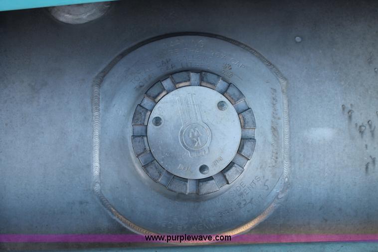 image for item G5743 1993 Kenworth W900 oilfield fabricated cement mixer truck