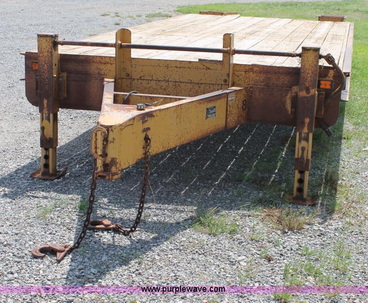 image for item G5745 1996 Belshe DT235 equipment trailer