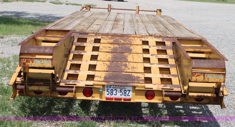 image for item G5745 1996 Belshe DT235 equipment trailer
