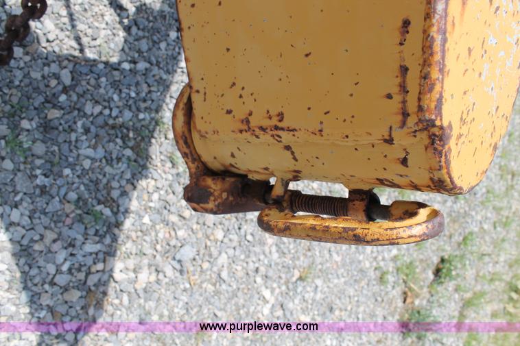 image for item G5745 1996 Belshe DT235 equipment trailer