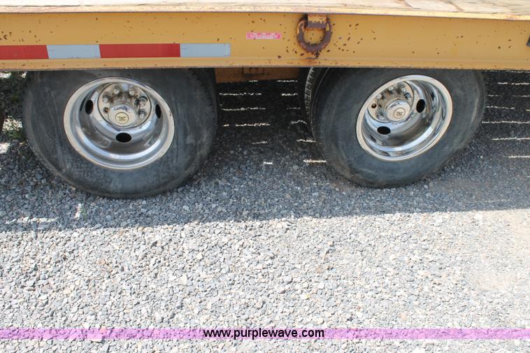 image for item G5745 1996 Belshe DT235 equipment trailer