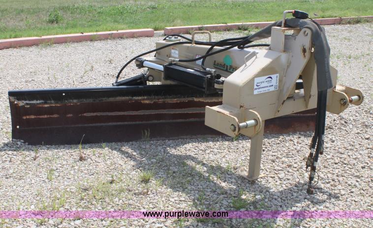 image for item G5746 Land Pride hydraulic blade