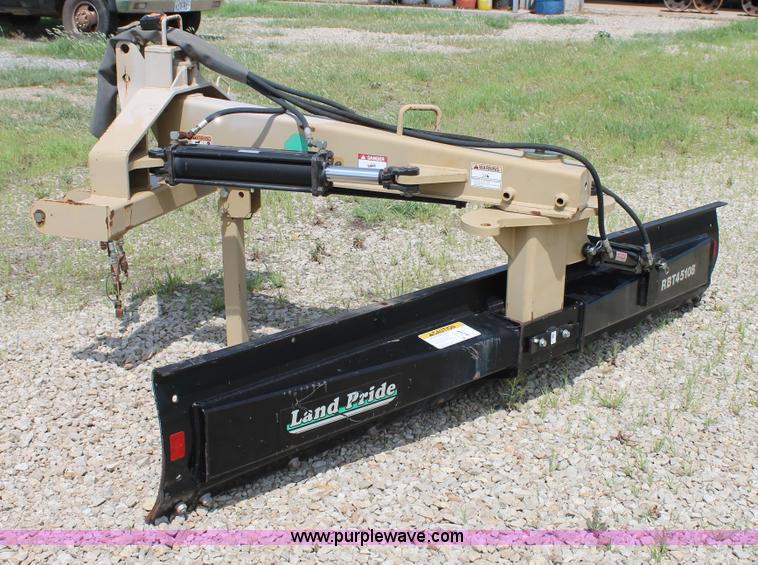 image for item G5746 Land Pride hydraulic blade