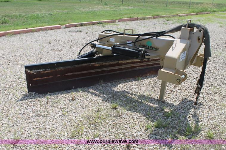 image for item G5746 Land Pride hydraulic blade