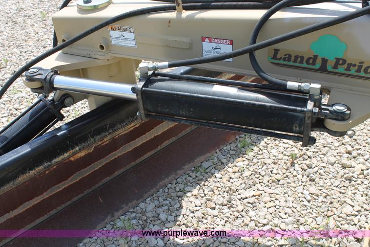 image for item G5746 Land Pride hydraulic blade