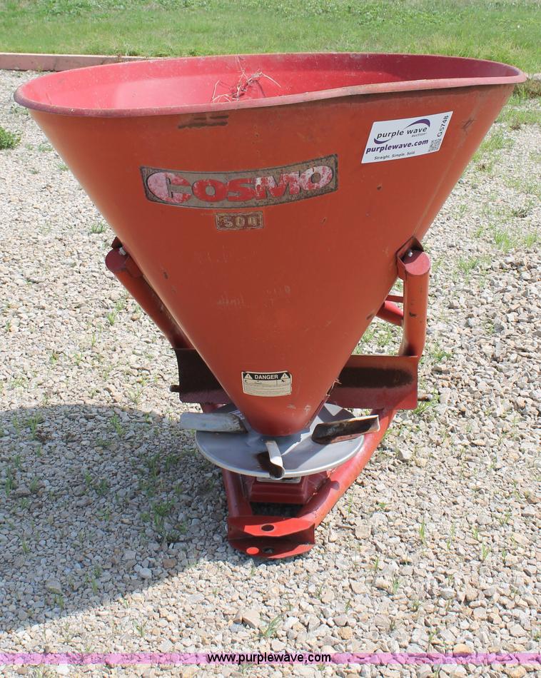 image for item G5748 2004 Cosmo 500 seeder/spreader