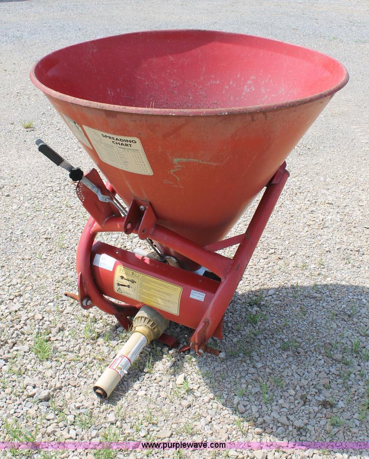 image for item G5748 2004 Cosmo 500 seeder/spreader