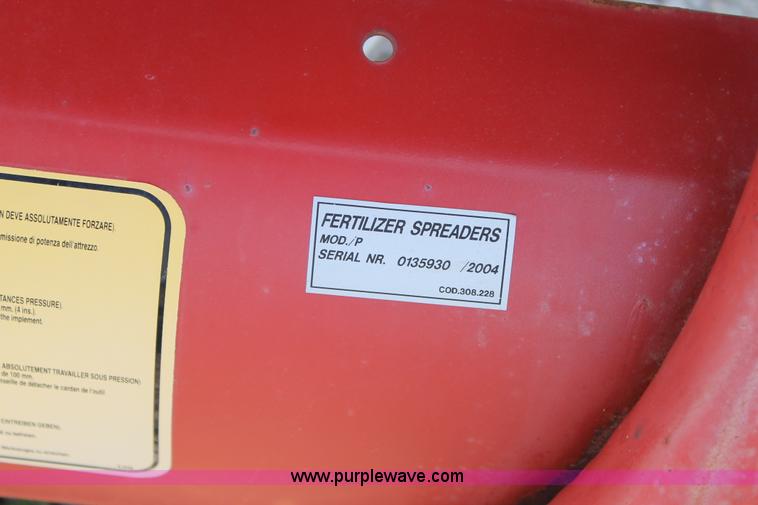 image for item G5748 2004 Cosmo 500 seeder/spreader