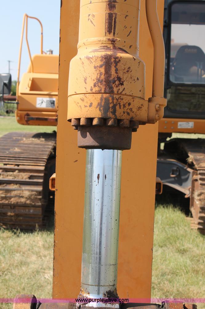 image for item G5751 2003 Case CX330 excavator