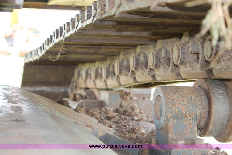 image for item G5751 2003 Case CX330 excavator