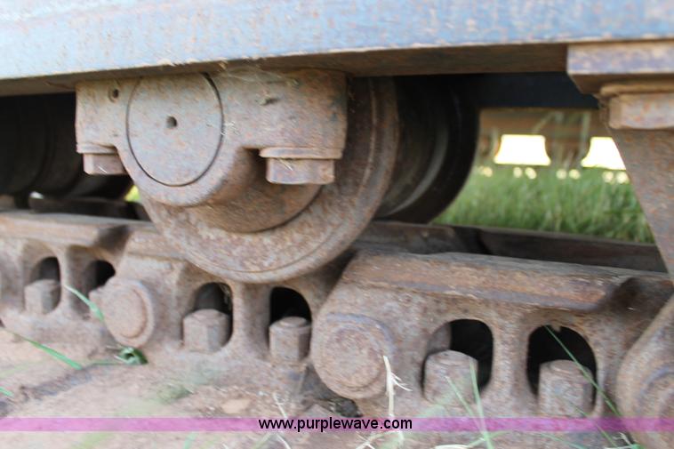 image for item G5751 2003 Case CX330 excavator