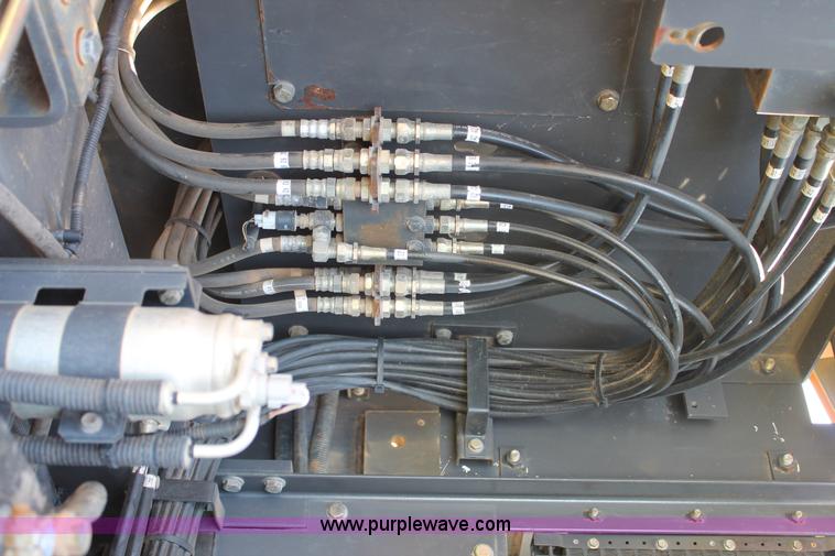 image for item G5751 2003 Case CX330 excavator