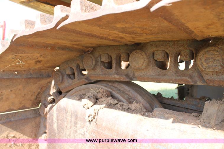 image for item G5751 2003 Case CX330 excavator