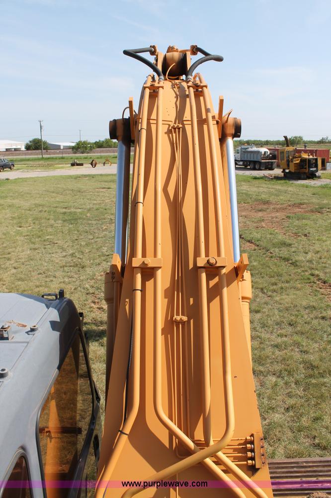 image for item G5751 2003 Case CX330 excavator