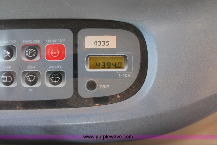 image for item G5751 2003 Case CX330 excavator