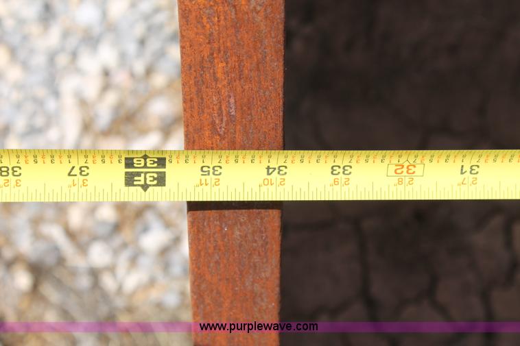 image for item G5752 Esco excavator bucket