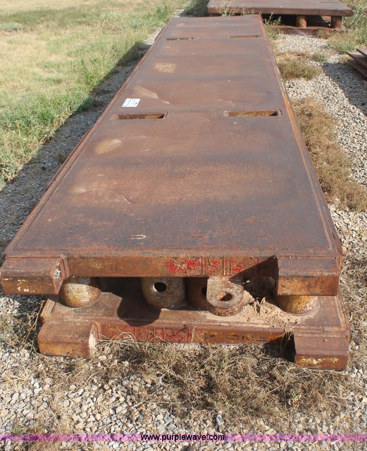 image for item G5760 4' x 20' trench box