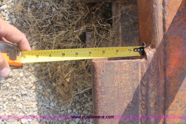 image for item G5760 4' x 20' trench box