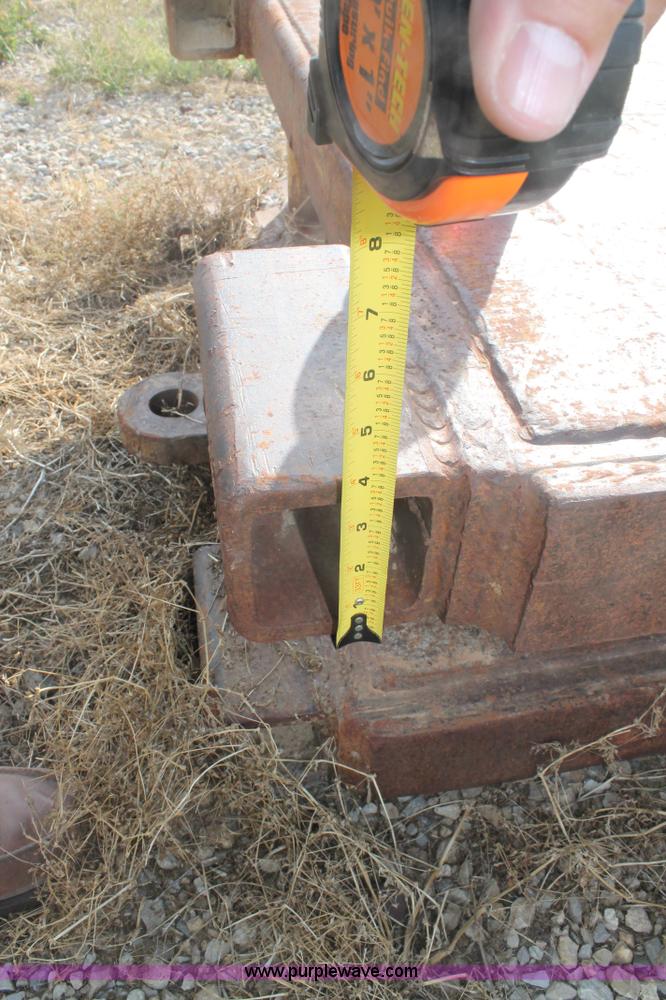 image for item G5760 4' x 20' trench box