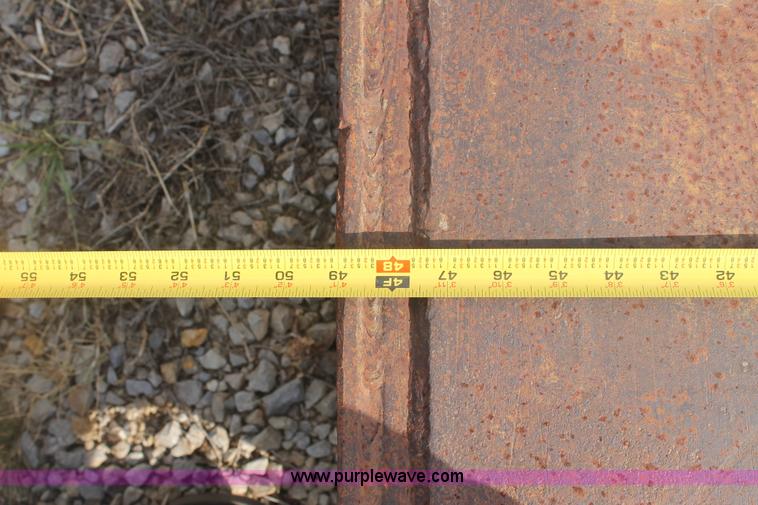 image for item G5760 4' x 20' trench box