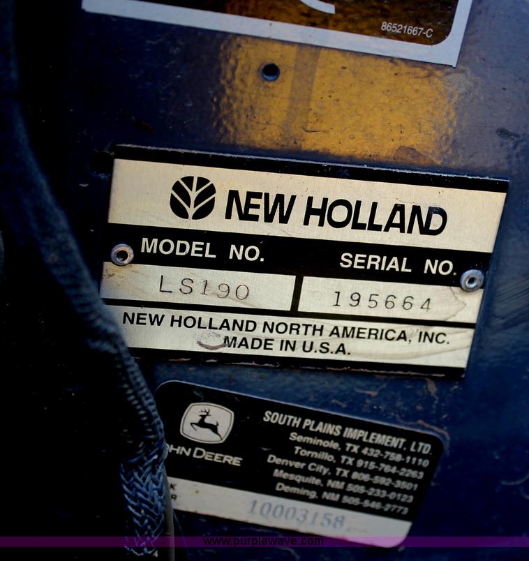 image for item G5786 2001 New Holland LS190 skid steer