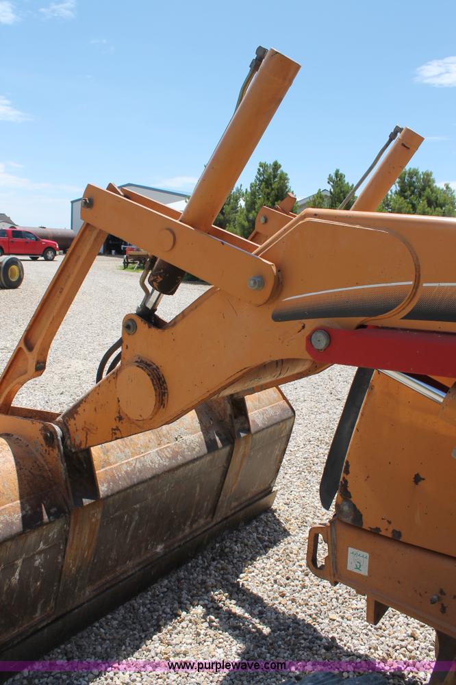 image for item G5787 2005 Case 570M XT landscape loader