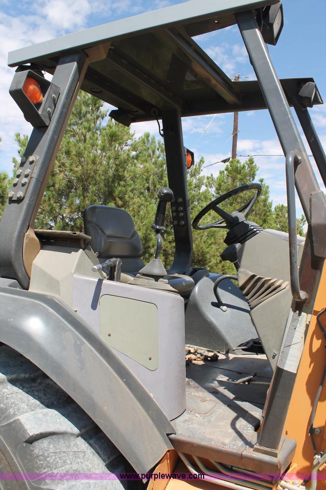 image for item G5787 2005 Case 570M XT landscape loader