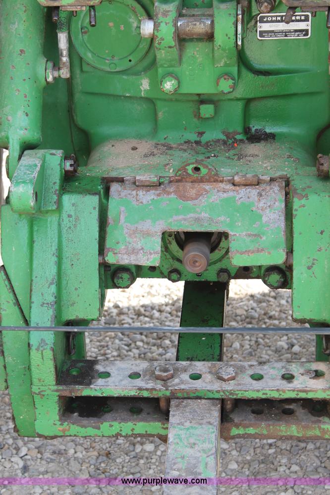 image for item G5788 1981 John Deere 4840 tractor