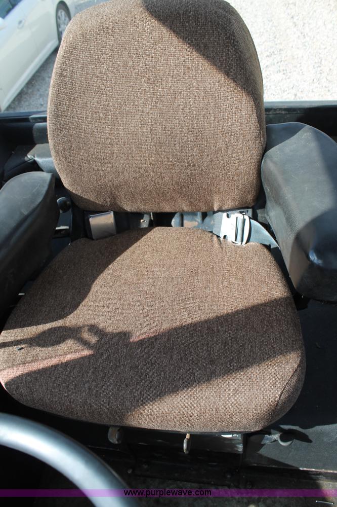 image for item G5788 1981 John Deere 4840 tractor