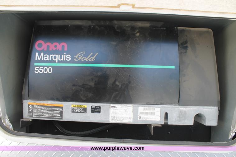 image for item G5789 2007 Fleetwood 37.5' fifth wheel travel trailer