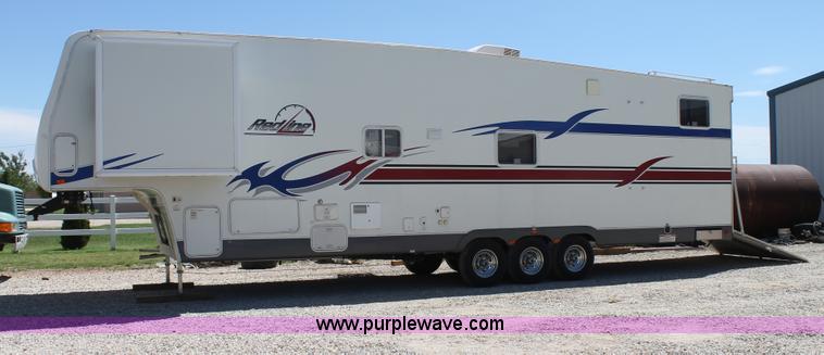 image for item G5789 2007 Fleetwood 37.5' fifth wheel travel trailer