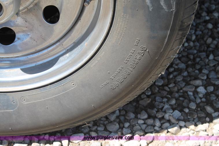 image for item G5789 2007 Fleetwood 37.5' fifth wheel travel trailer