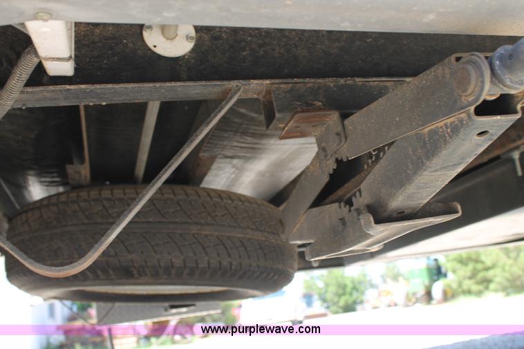 image for item G5789 2007 Fleetwood 37.5' fifth wheel travel trailer