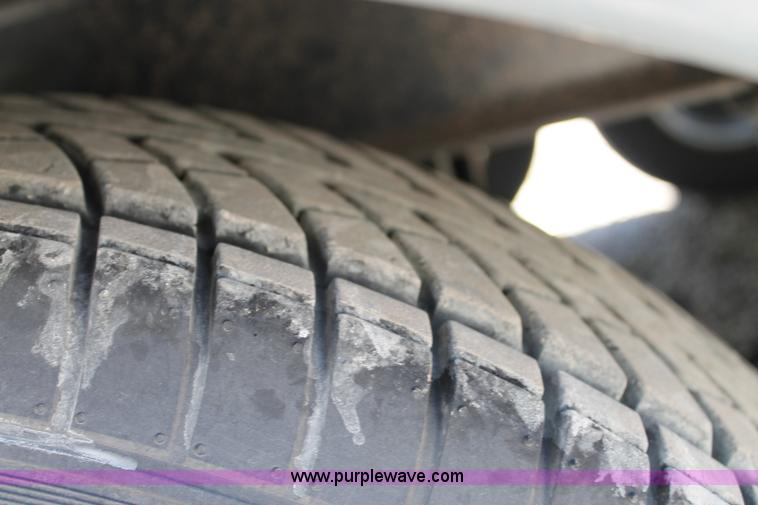 image for item G5789 2007 Fleetwood 37.5' fifth wheel travel trailer