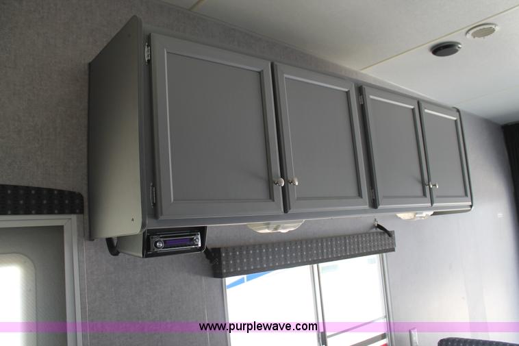 image for item G5789 2007 Fleetwood 37.5' fifth wheel travel trailer