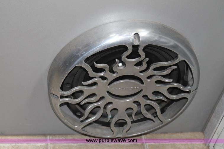 image for item G5789 2007 Fleetwood 37.5' fifth wheel travel trailer