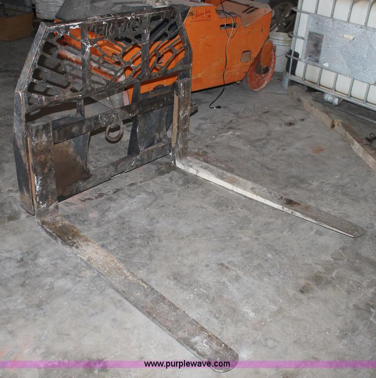 image for item G5792 Heritage skid steer forks