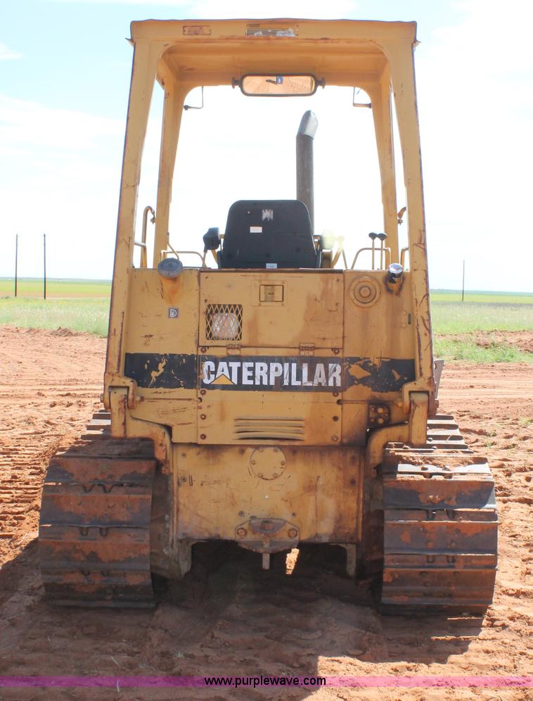 image for item G5793 1992 Caterpillar D5C dozer