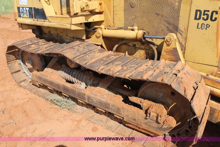 image for item G5793 1992 Caterpillar D5C dozer